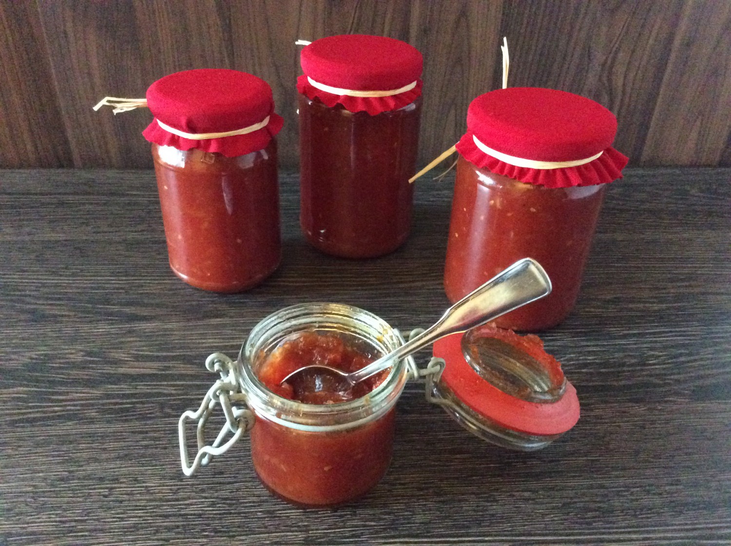 Selbstgemachtes Ketchup | sweet &amp; spicy